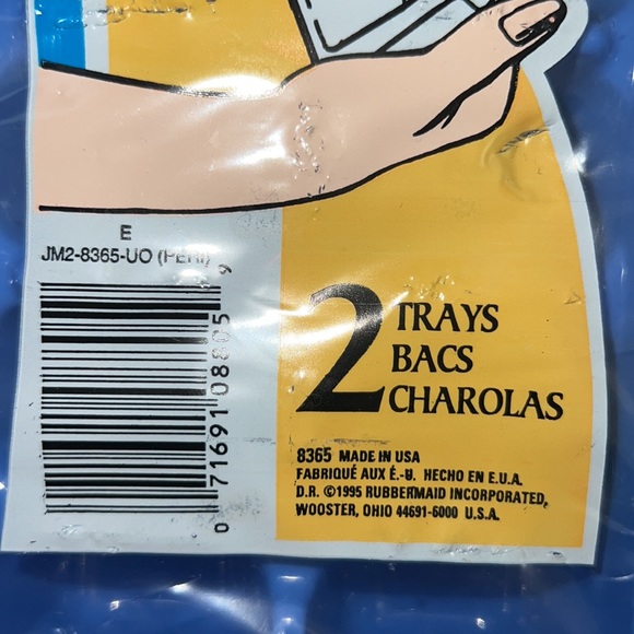 Rubbermaid ice cube trays, blue, 2 trays New in sealed packaging - Picture 12 of 13